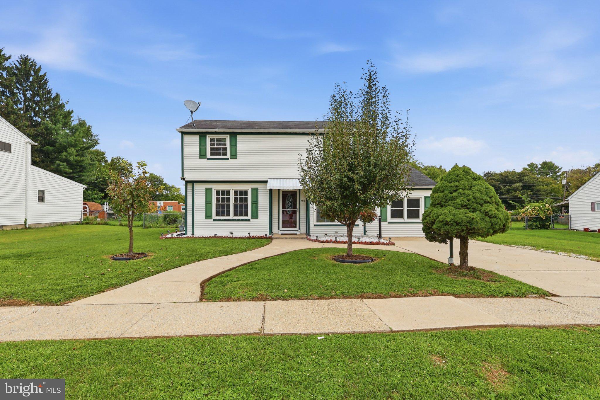 249 Heistand Road York, PA 17402 - Photo 4 of 60 Gallery Image 4