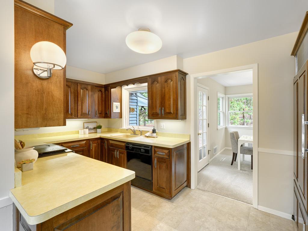 205 Oakview Road West St. Paul, MN 55118 - Photo 14 of 38