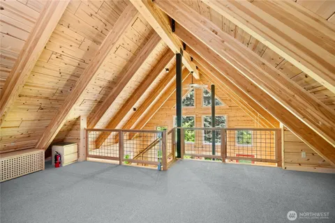 $569,950 | 42 Gold Creek Lane, Snoqualmie Pass, WA 98068