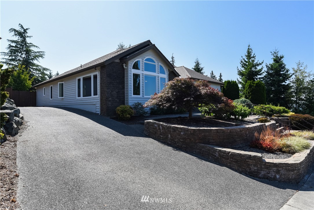 535 North Waugh Road Mount Vernon, WA 98273 - Photo 2 of 25 Gallery Image 2