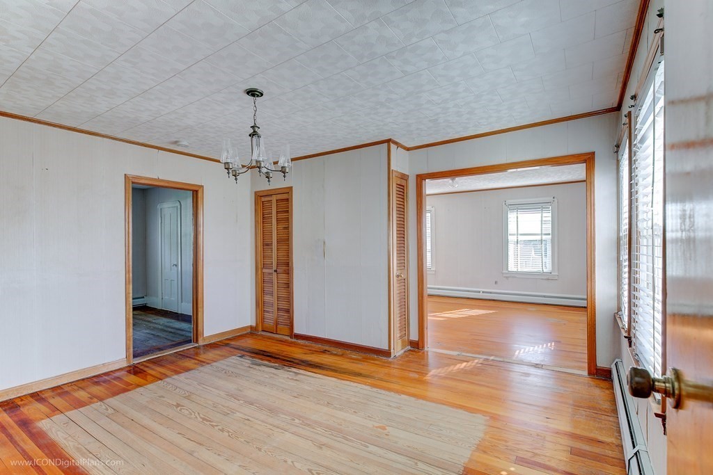 87 Carter Fall River Fall River, MA 02721 - Photo 19 of 37