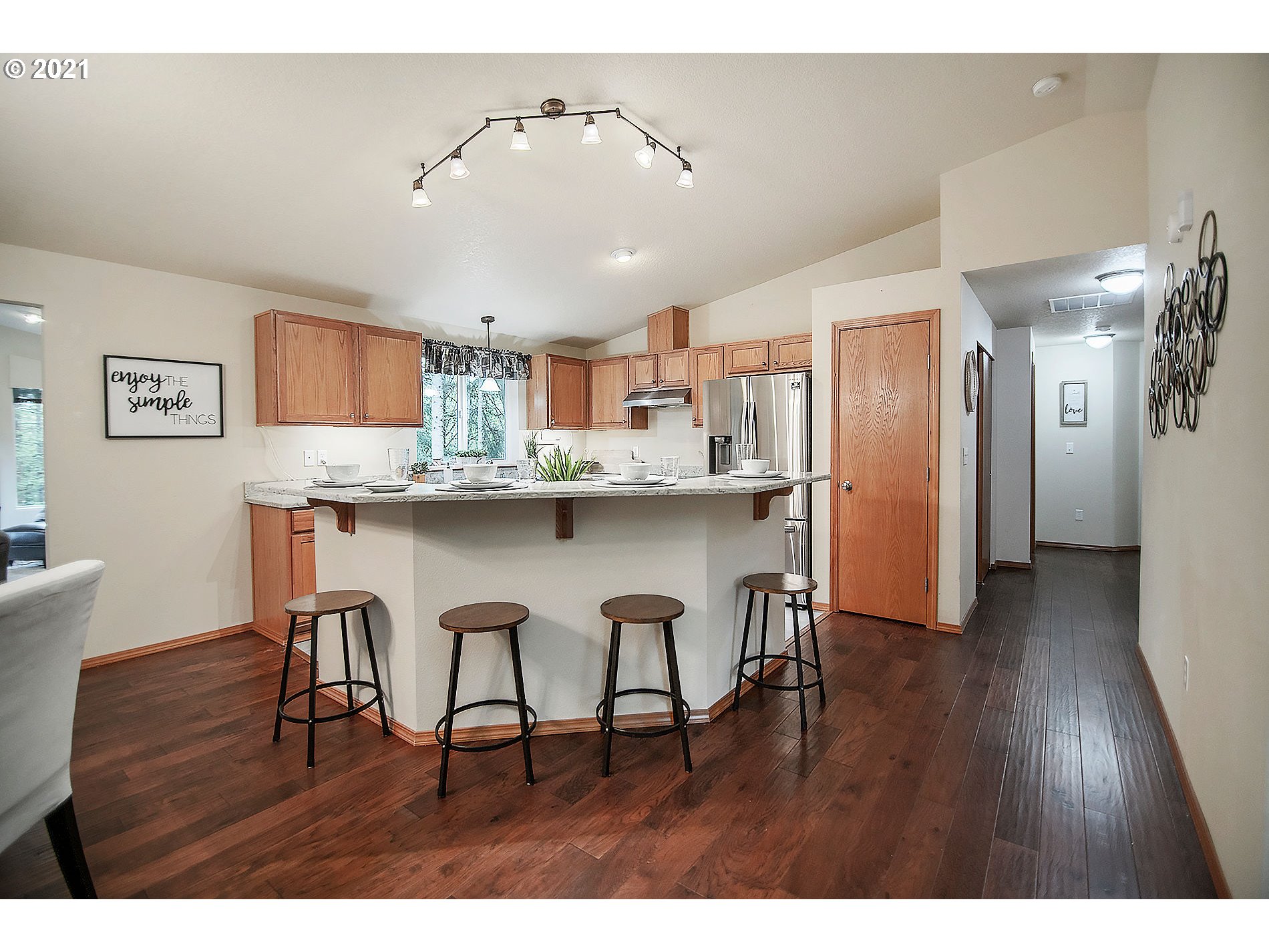 531 Bunker Hill Road Longview, WA 98632 - Photo 12 of 31 Gallery Image 12