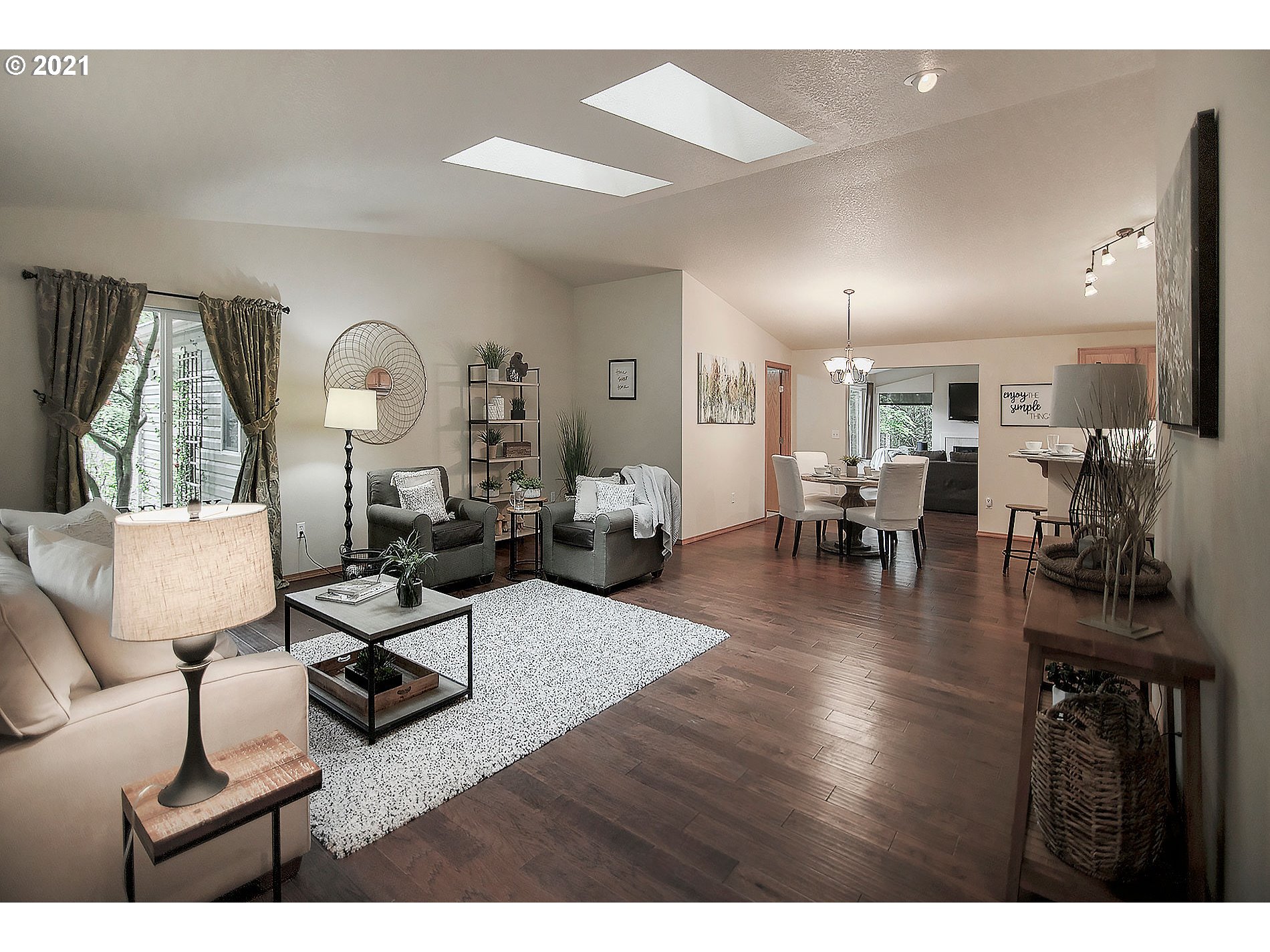 531 Bunker Hill Road Longview, WA 98632 - Photo 6 of 31 Gallery Image 6