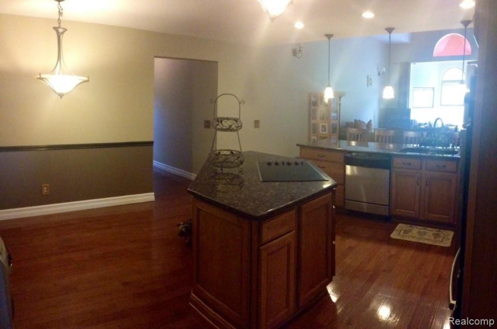 5130 Fenton Road Fenton, MI 48430 - Photo 28 of 63 image (29).jpg