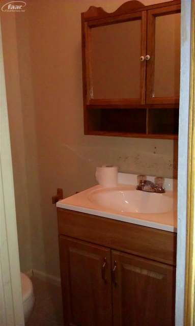 11656 Lennon Road Lennon, MI 48449 - Photo 10 of 12 20364043-9.JPG
