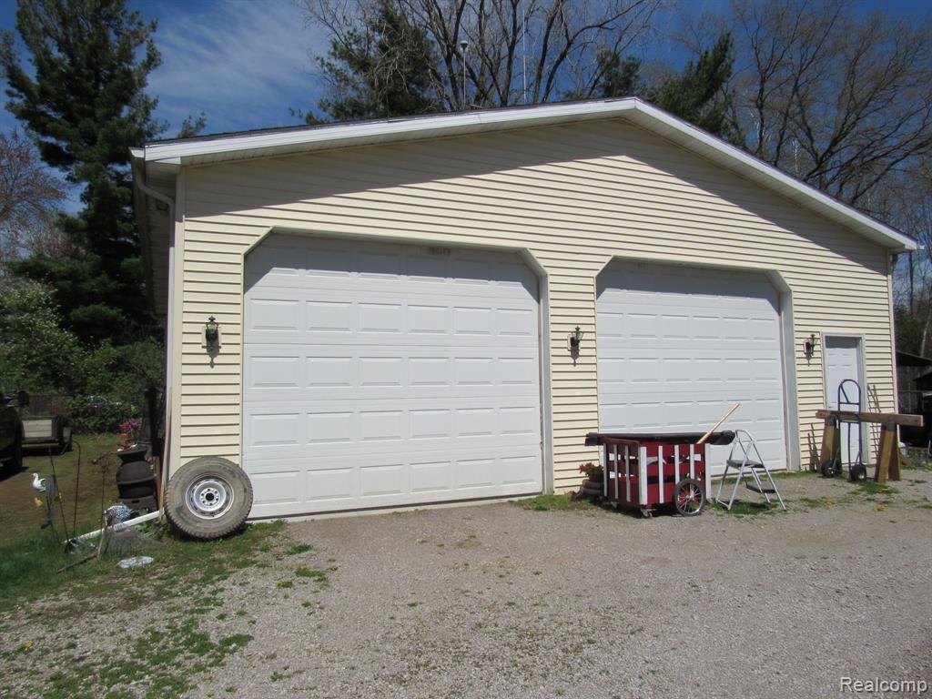 7813 Rookway Road Birch Run, MI 48415 - Photo 3 of 61