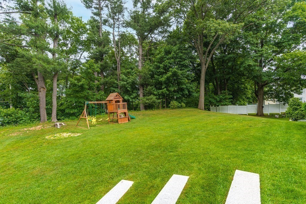175 Walnut Street Wellesley, MA 02481 - Photo 24 of 26