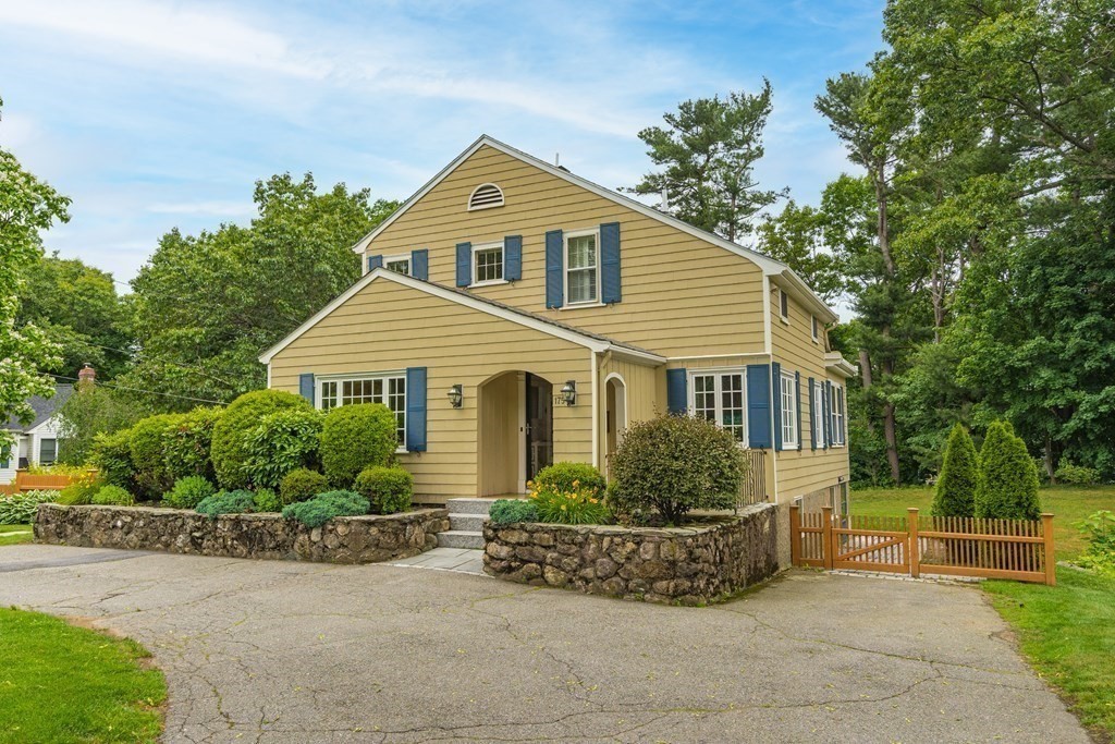 175 Walnut Street Wellesley, MA 02481 - Photo 25 of 26