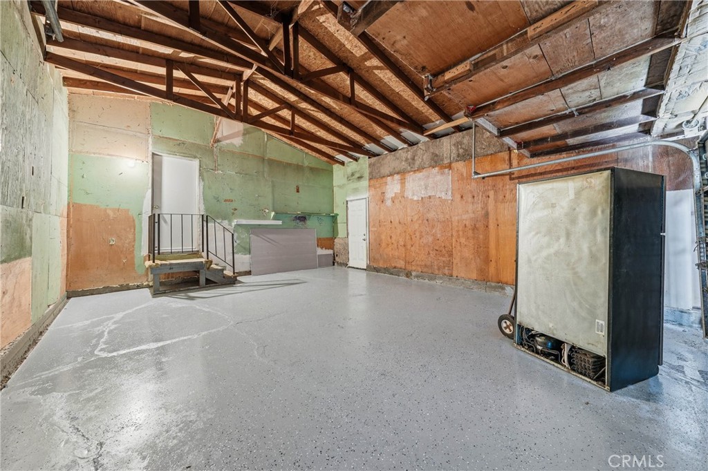 6150 Ridgeview Drive Clearlake, CA 95422 - Photo 31 of 38 a view of an empty room