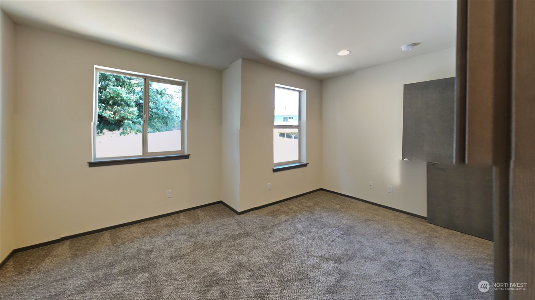 3675 Pine Road Bremerton, WA 98310 - Photo 20 of 30 Gallery Image 20