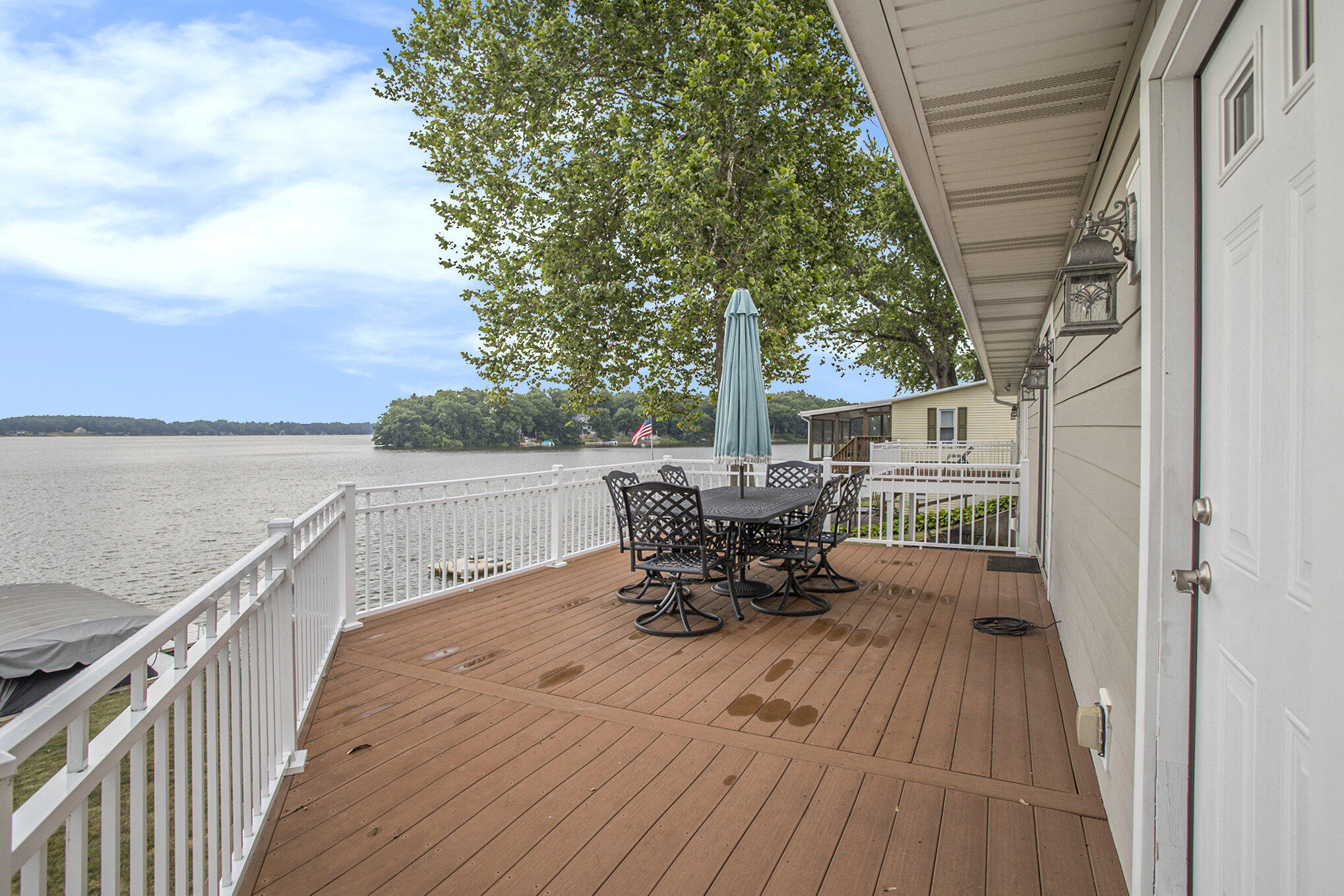 905 Elm Street Colon, MI 49040 - Photo 42 of 57 Deck