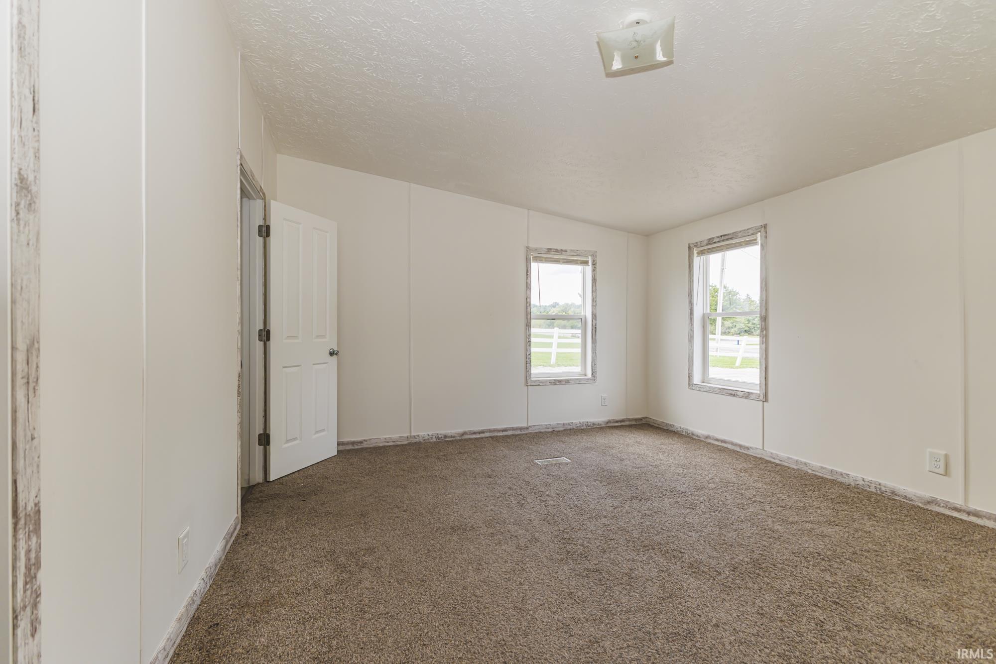 21630 Campbell Road Spencerville, IN 46788 - Photo 36 of 40 Gallery Image 36