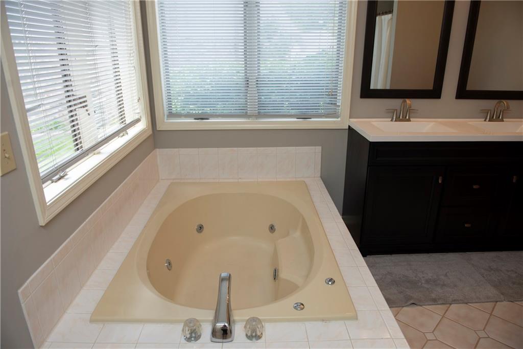 5861 RidgeHill Way Avon, IN 46123 - Photo 18 of 33 Gallery Image 18