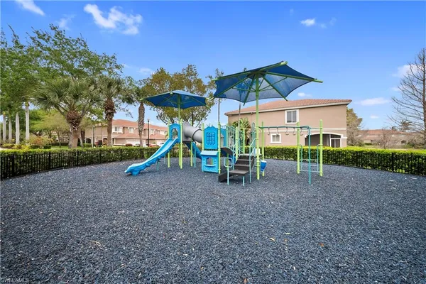 $2,350 | 9648 Roundstone Circle, Fort Myers, FL 33967