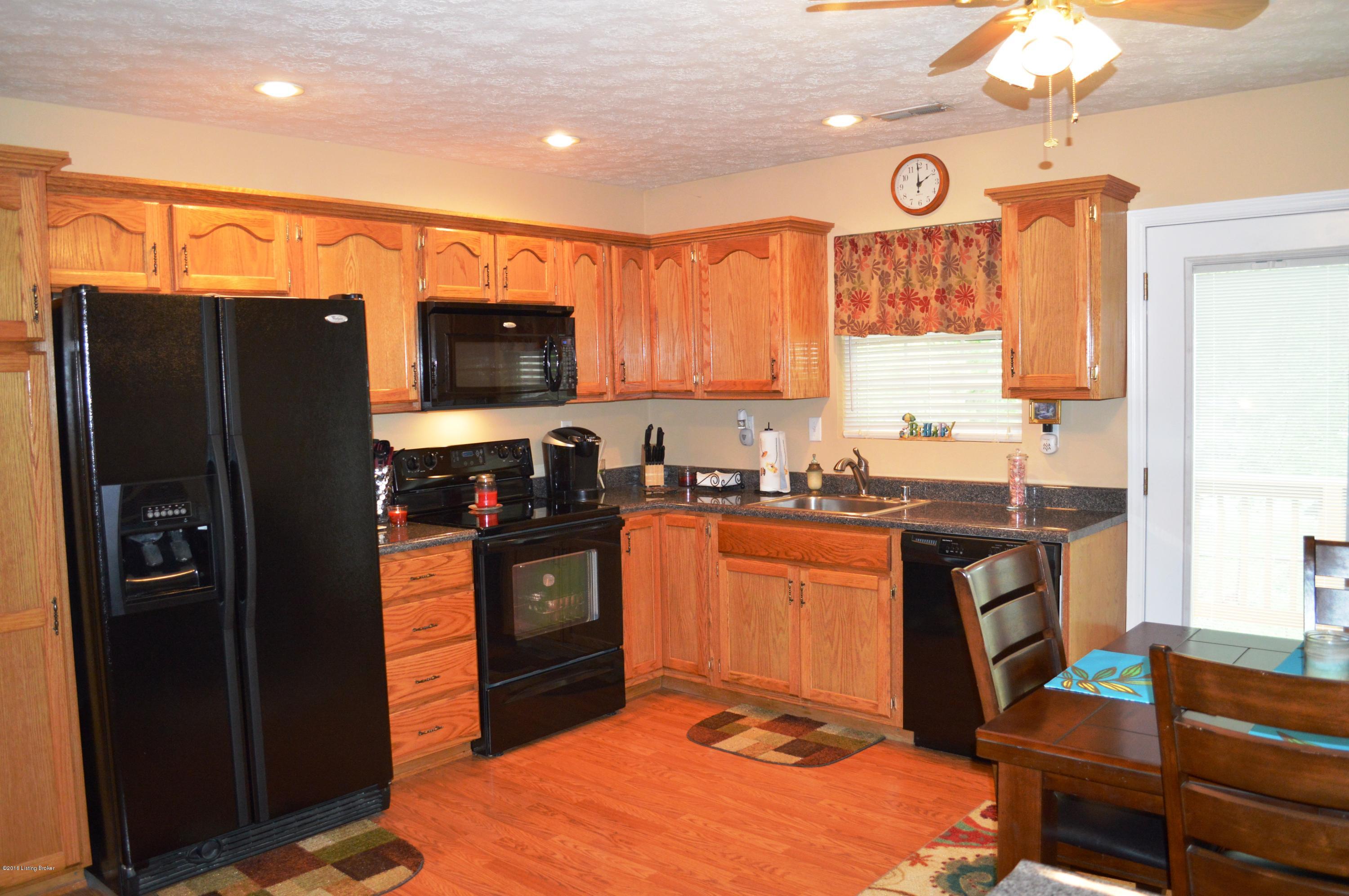 5837 New Cut Road Louisville, KY 40214 - Photo 25 of 36 DSC_0237