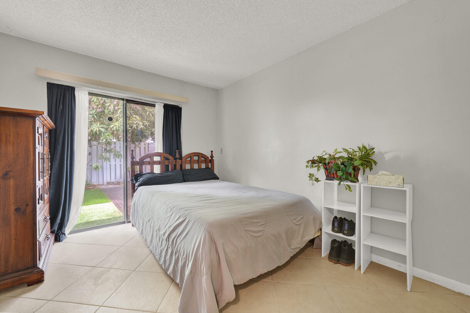 8850 Ranta Court, Unit D Boynton Beach, FL 33436 - Photo 20 of 25 Third Bedroom