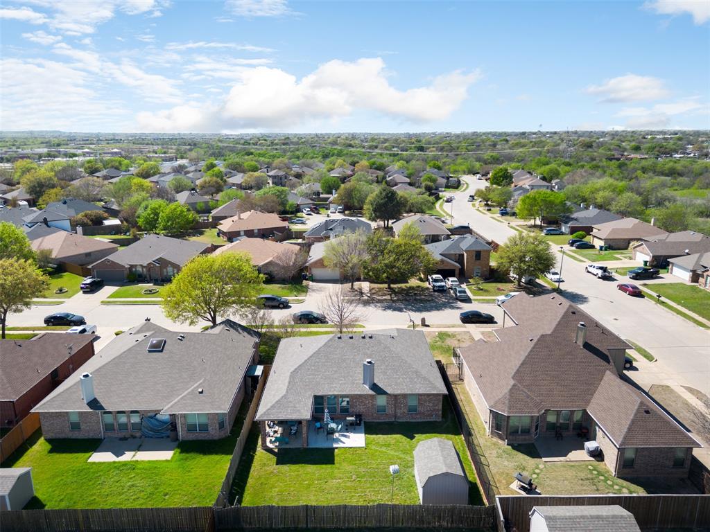 192 Hirth Drive Crowley, TX 76036 - Photo 5 of 22 a view of a city