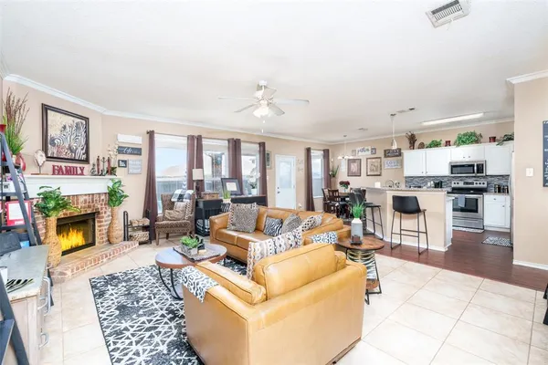 $280,000 | 192 Hirth Drive, Crowley, TX 76036