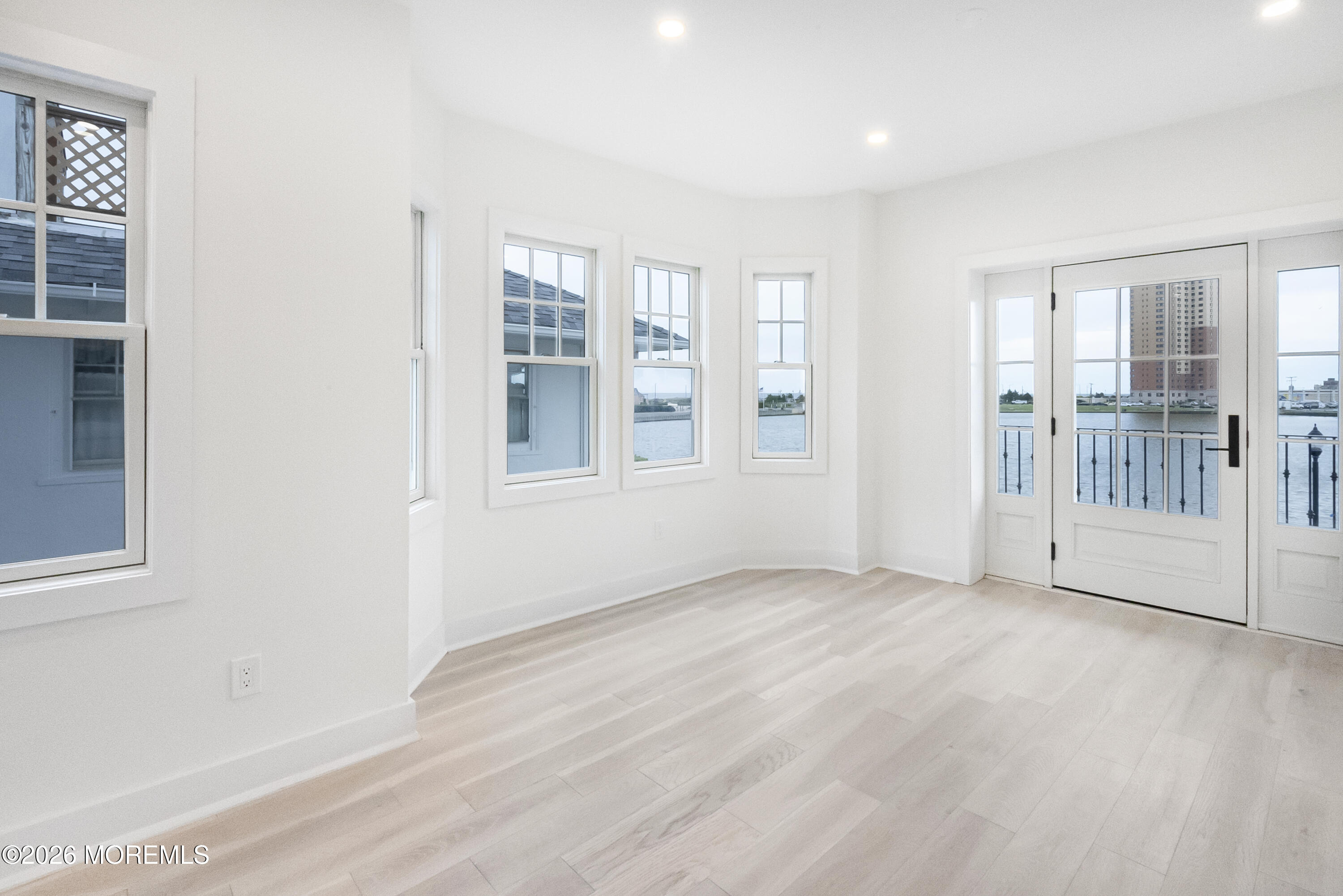 205 Edgemont Drive, Unit 2 Allenhurst, NJ 07711 - Photo 4 of 25 Living Room