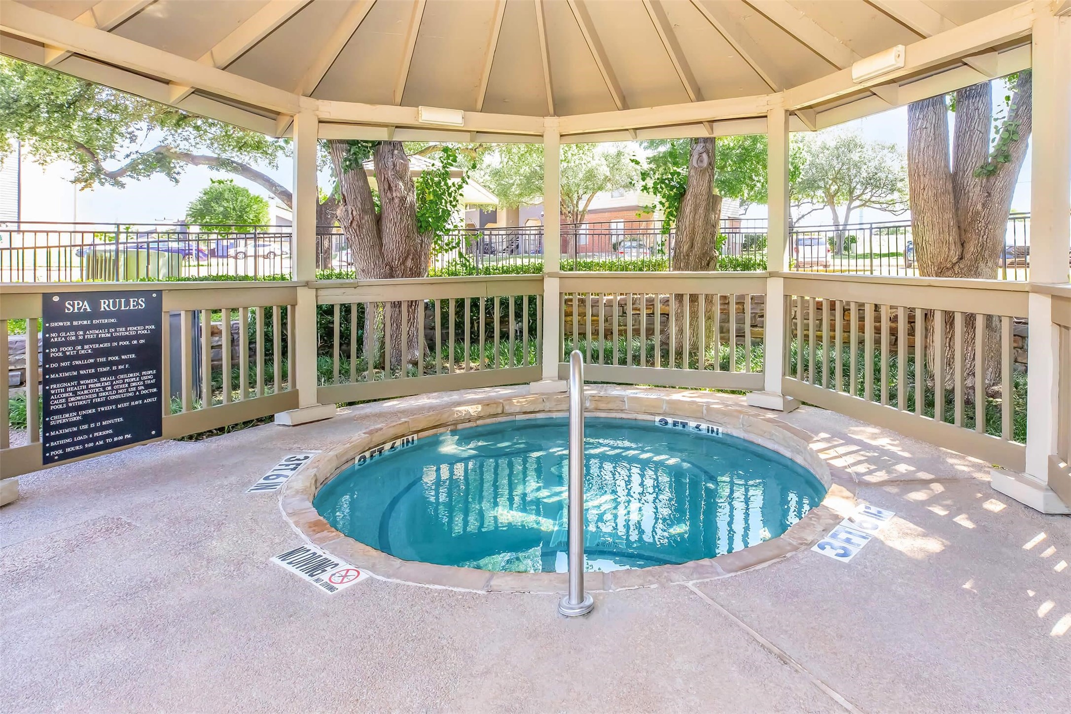 8301 Boat Club Road, Unit 827 Fort Worth, TX 76179 - Photo 29 of 42 a view of balcony with patio