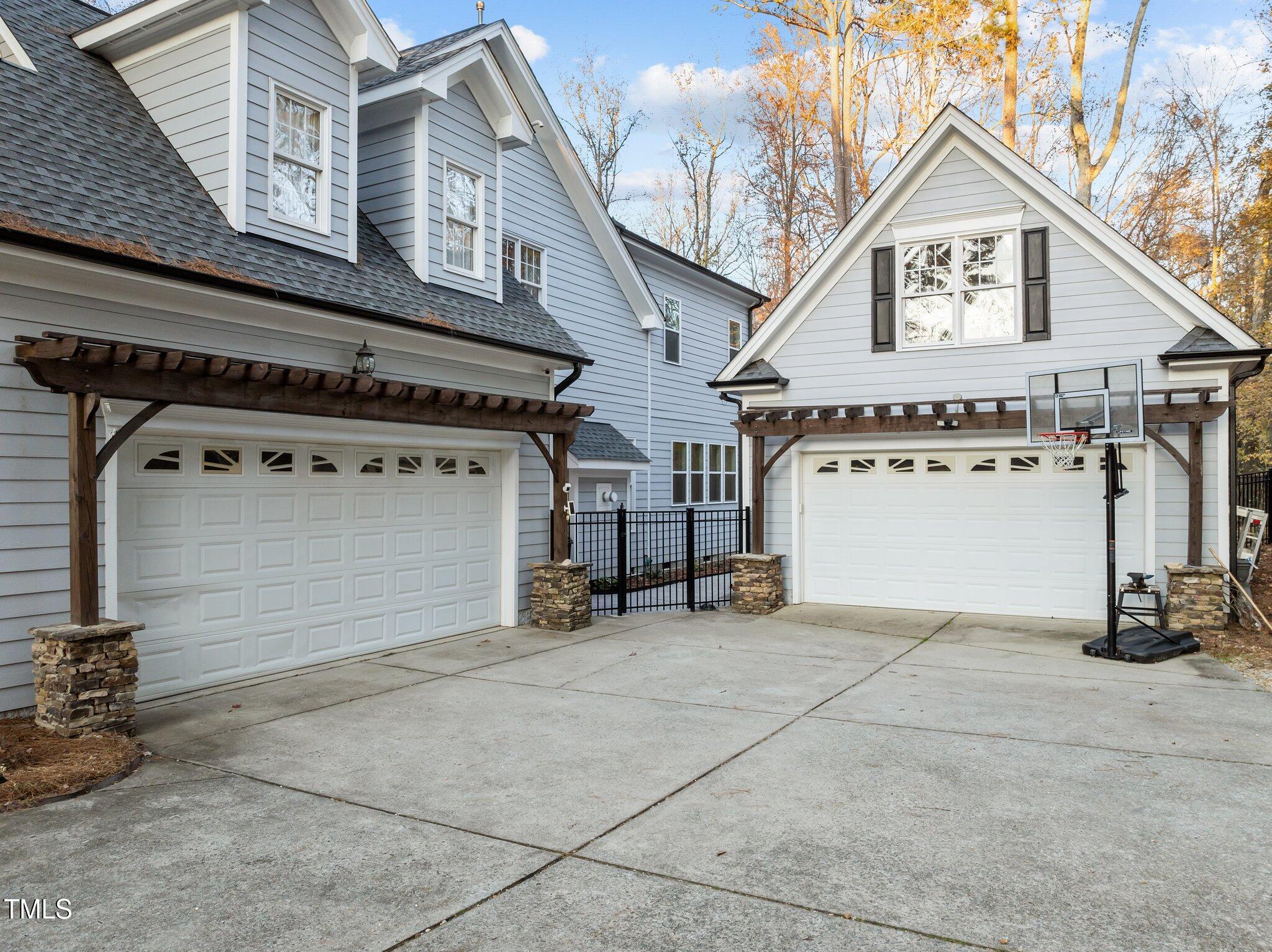 7210 Roberts Road Cary, NC 27519 - Photo 46 of 53 47
