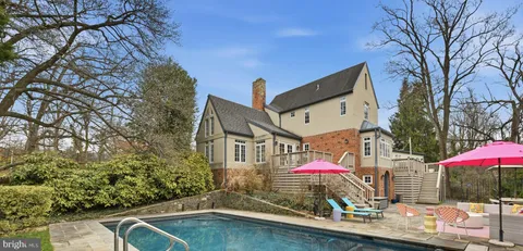 $2,295,000 | 4800 Old Dominion Drive, Arlington, VA 22207