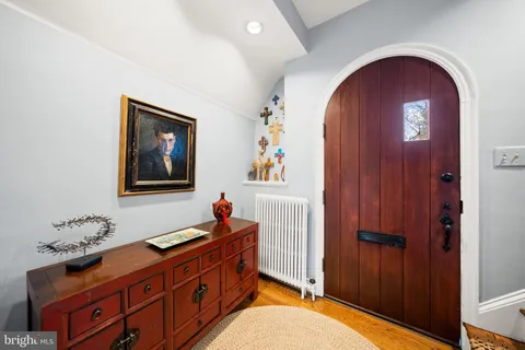 $2,295,000 | 4800 Old Dominion Drive, Arlington, VA 22207
