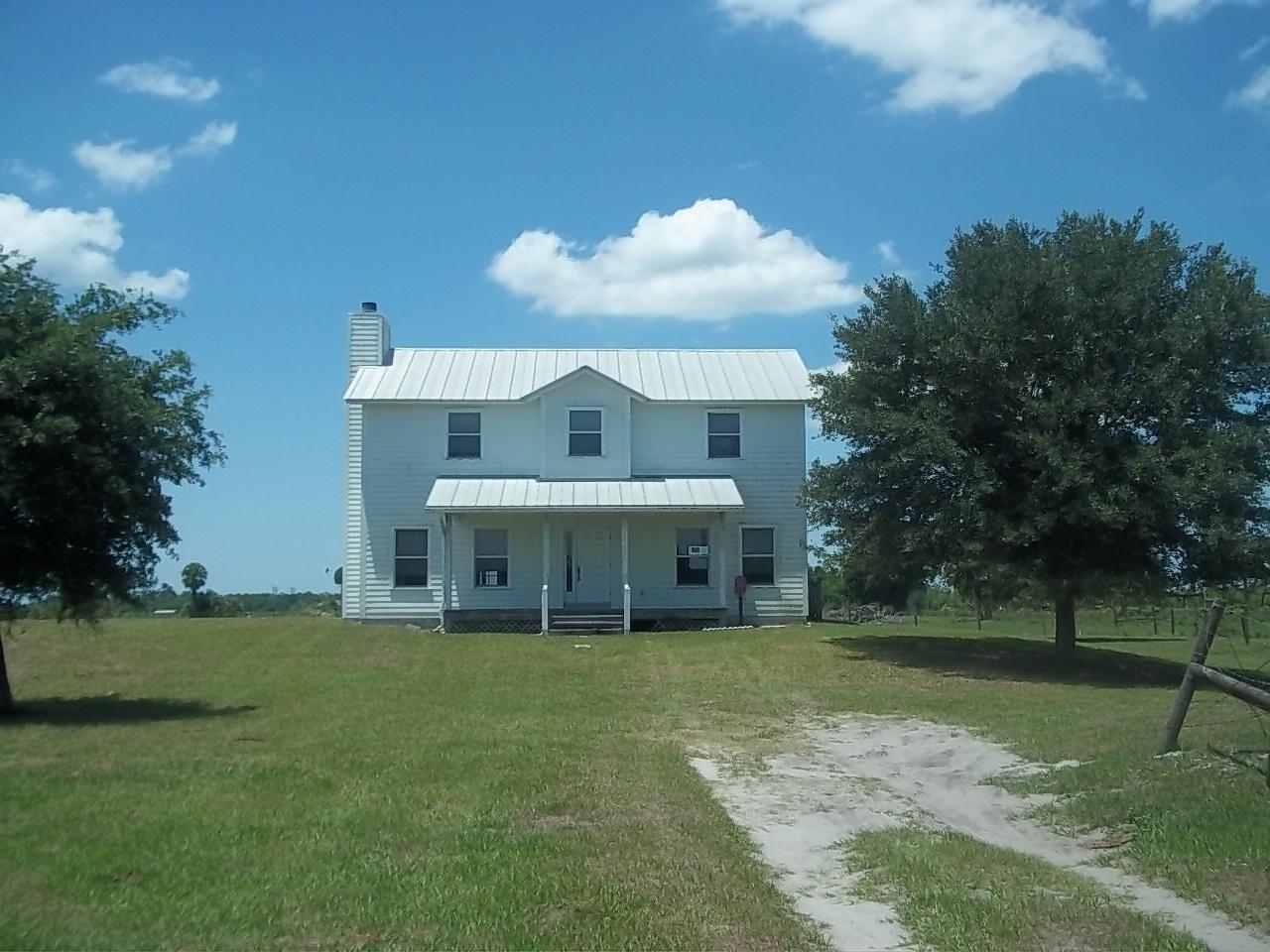 10900 Southwest Fox Brown Road Indiantown, FL 34956 - Photo 1 of 15 100_3744