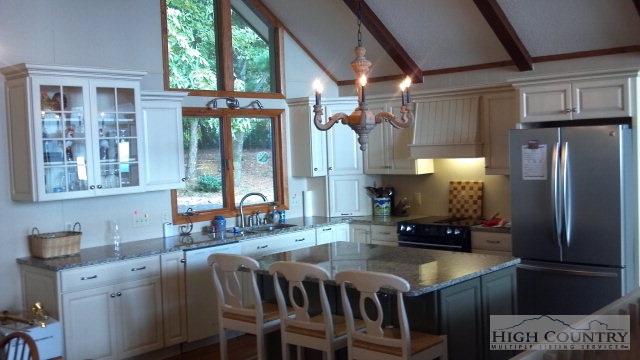 171 Valley Vista Road Glade Valley, NC 28627 - Photo 4 of 8 Gallery Image 4