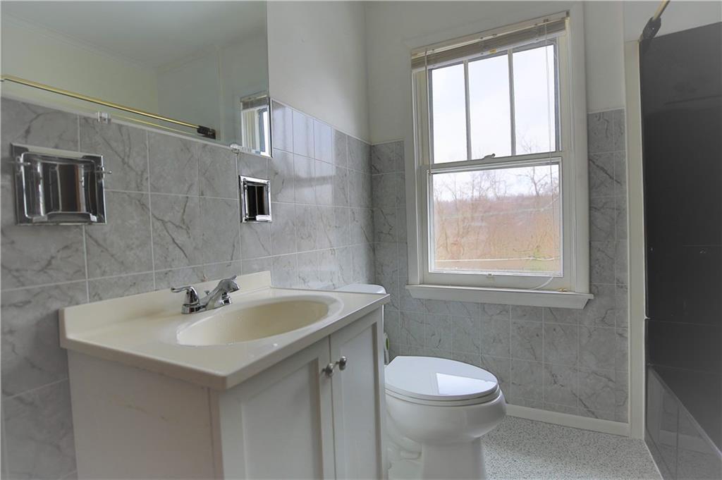 944 Armbrust Hecla Road Mount Pleasant, PA 15666 - Photo 4 of 18 Gallery Image 4
