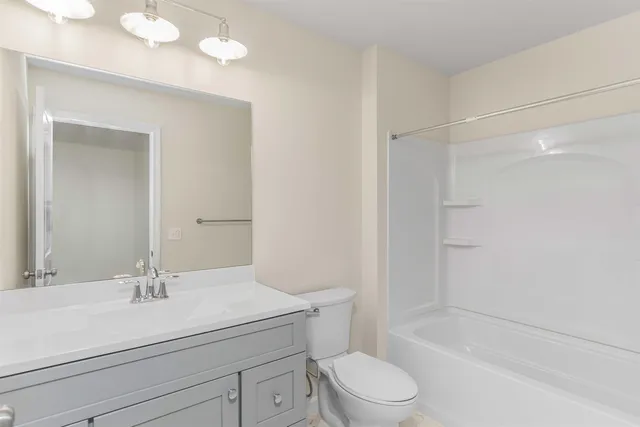 $938,375 | 4425 Ethan Allen Highway, Charlotte, VT 05445