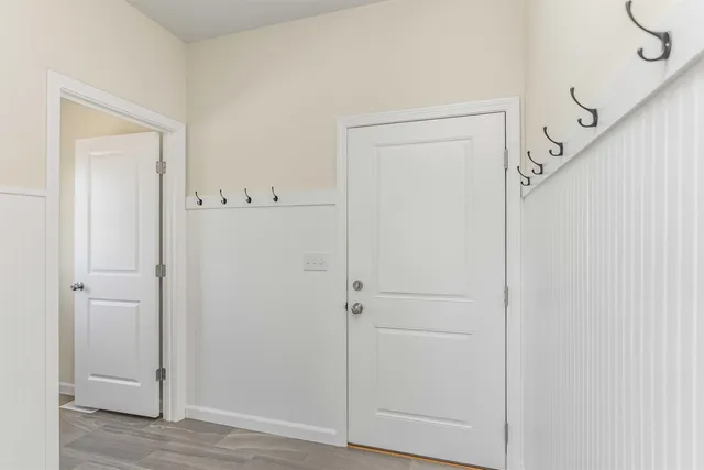 $938,375 | 4425 Ethan Allen Highway, Charlotte, VT 05445