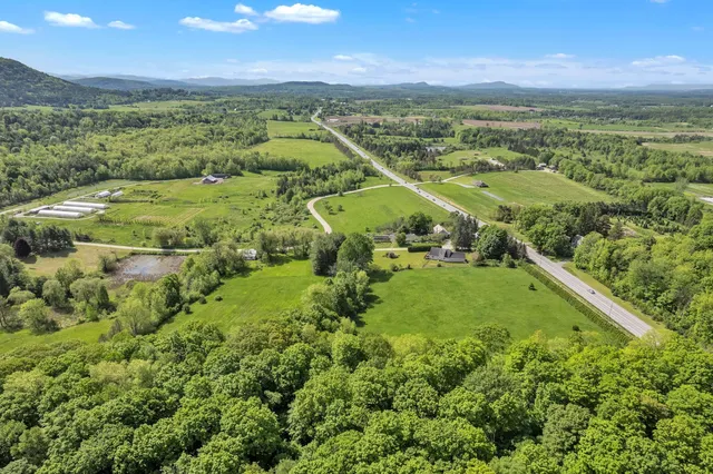 $938,375 | 4425 Ethan Allen Highway, Charlotte, VT 05445