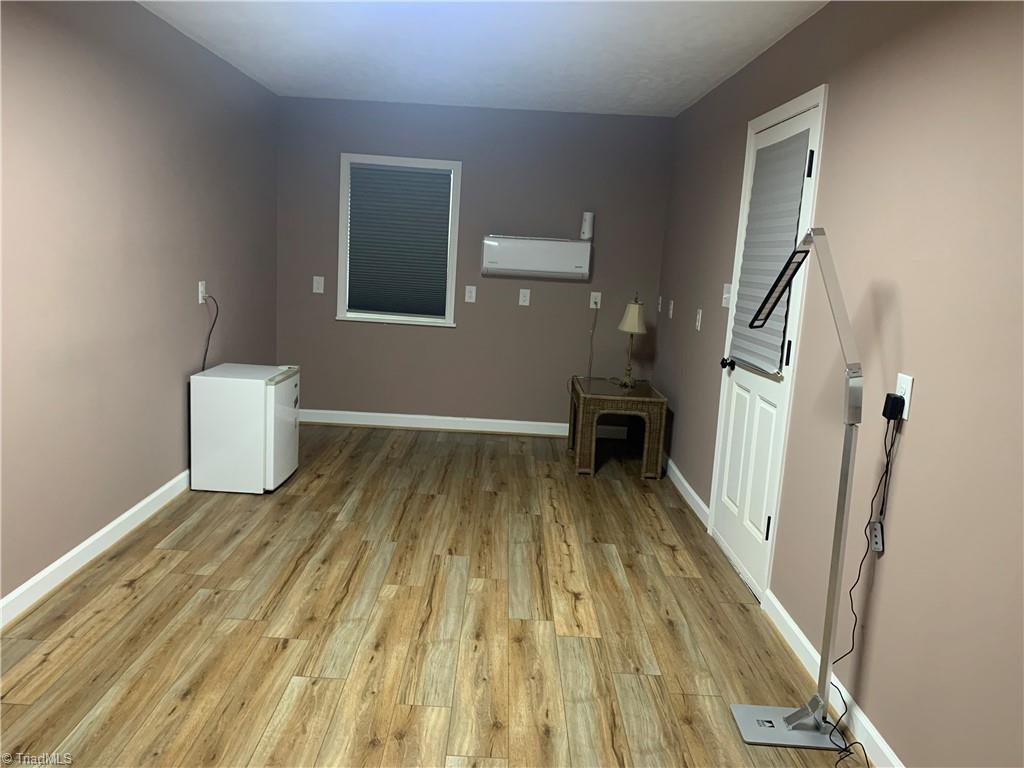 438 Old Farm Road Thomasville, NC 27360 - Photo 3 of 20 Office