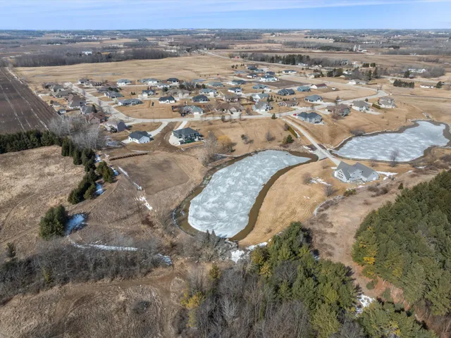 $139,900 | Lt20 Silveridge Drive, Unit BLK 5, Manitowoc, WI 54220