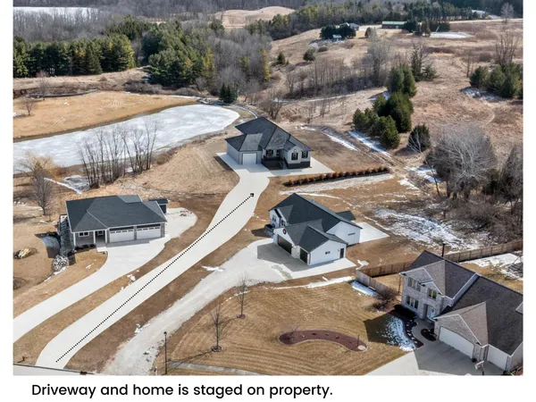 $139,900 | Lt20 Silveridge Drive, Unit BLK 5, Manitowoc, WI 54220