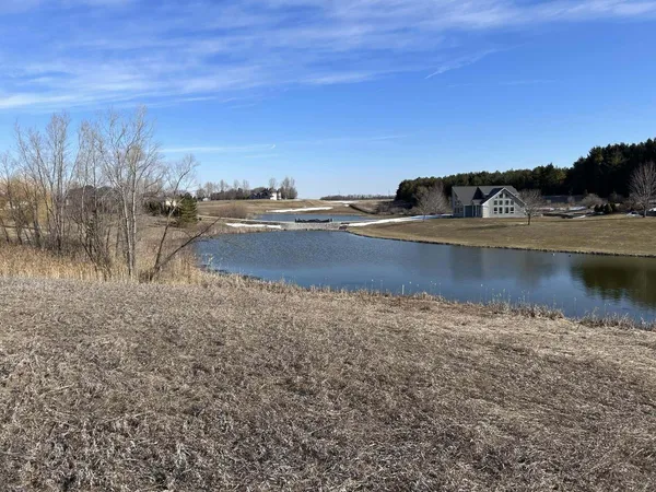 $139,900 | Lt20 Silveridge Drive, Unit BLK 5, Manitowoc, WI 54220