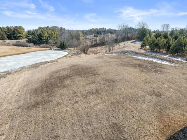 $139,900 | Lt20 Silveridge Drive, Unit BLK 5, Manitowoc, WI 54220