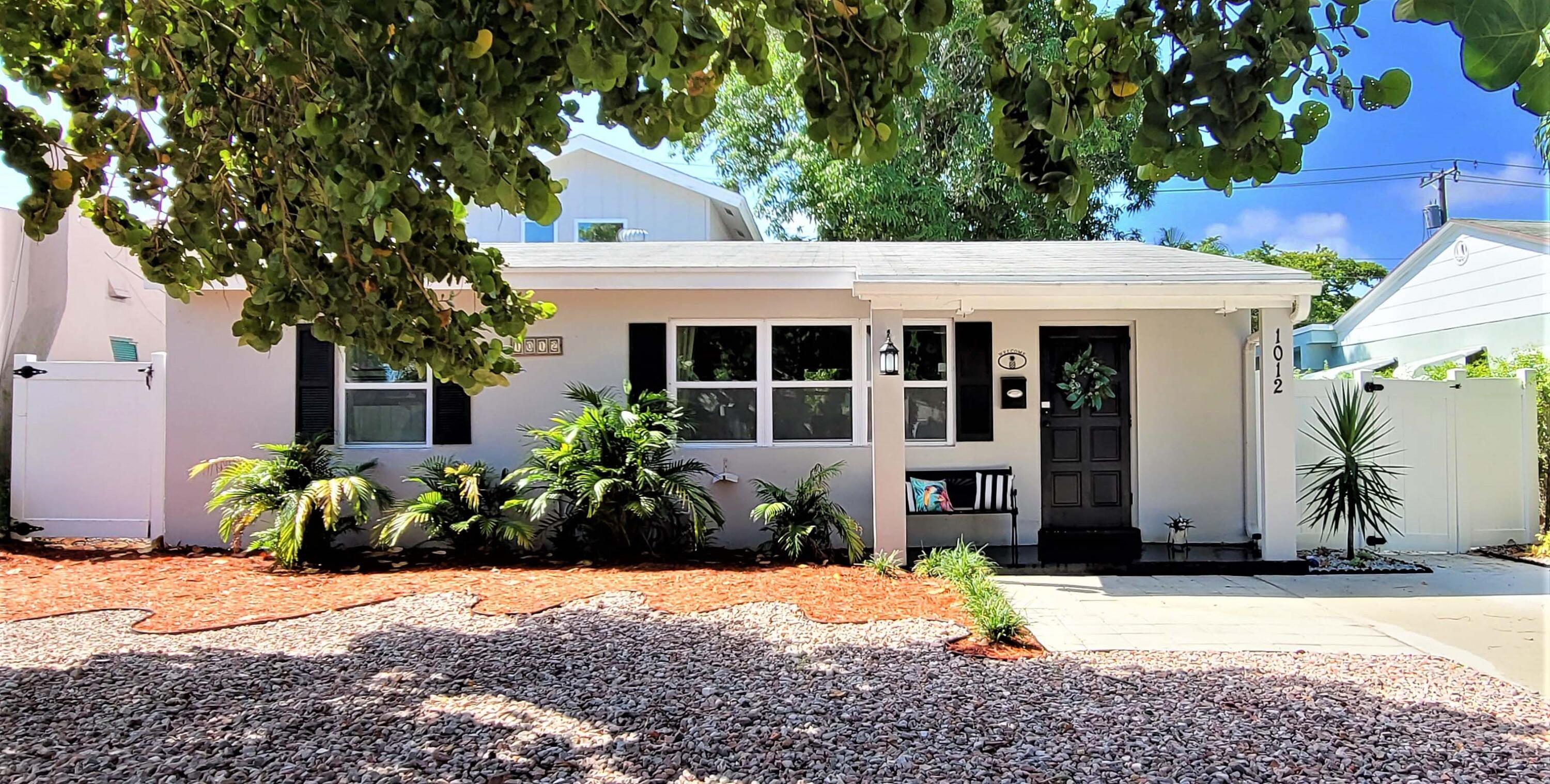 1012 Sunset Road West Palm Beach, FL 33401 - Photo 1 of 35 Front