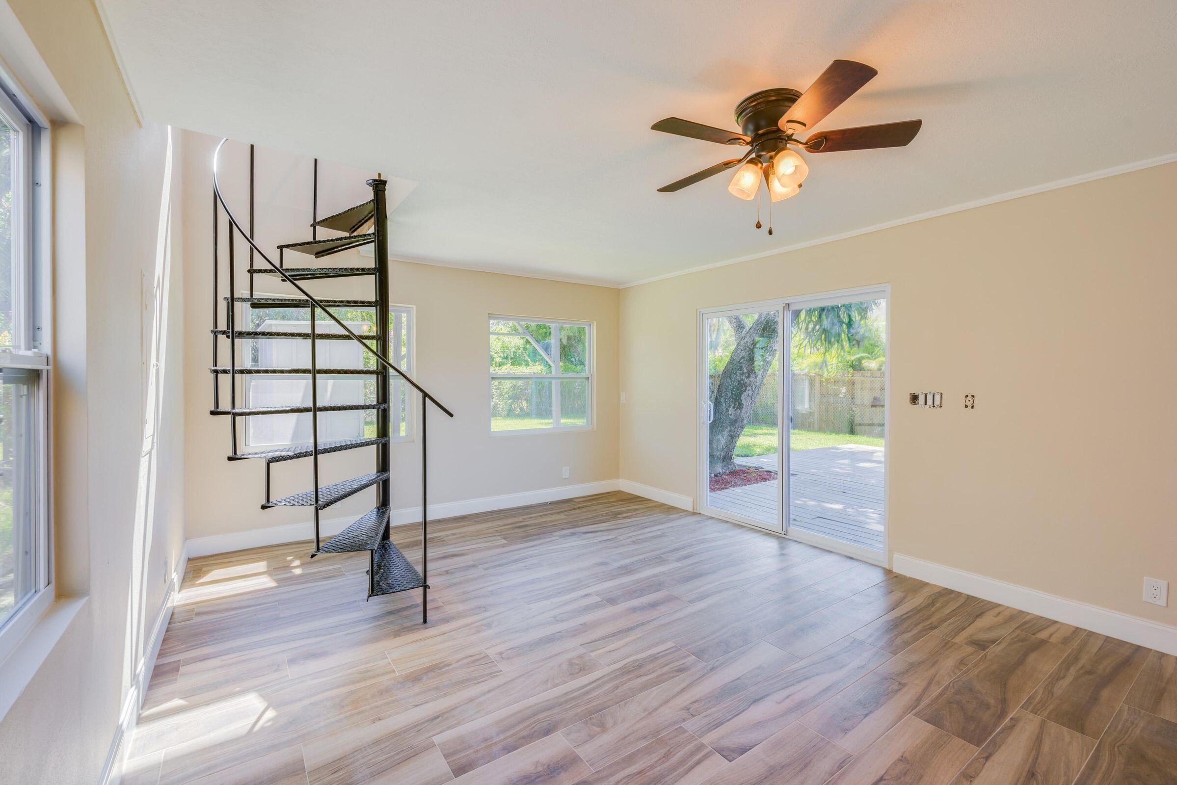 1012 Sunset Road West Palm Beach, FL 33401 - Photo 20 of 35 18