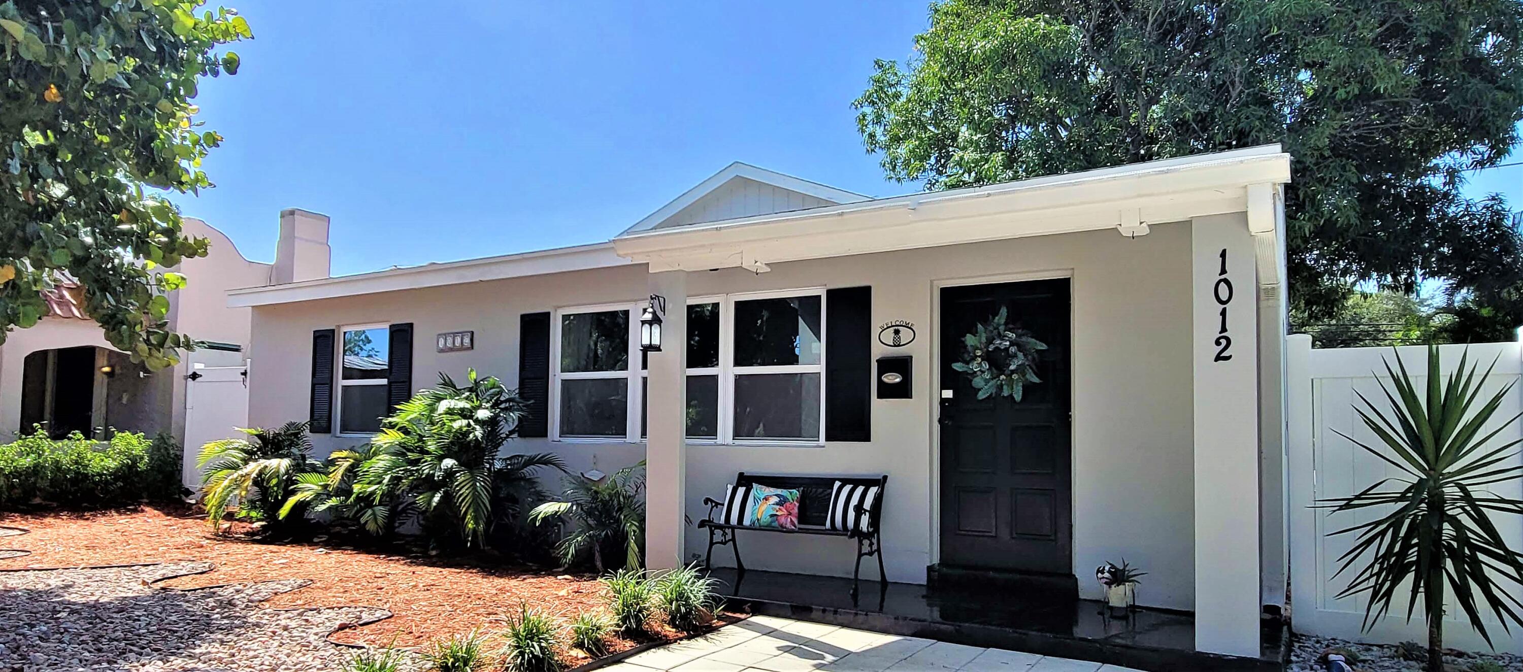 1012 Sunset Road West Palm Beach, FL 33401 - Photo 2 of 35 2