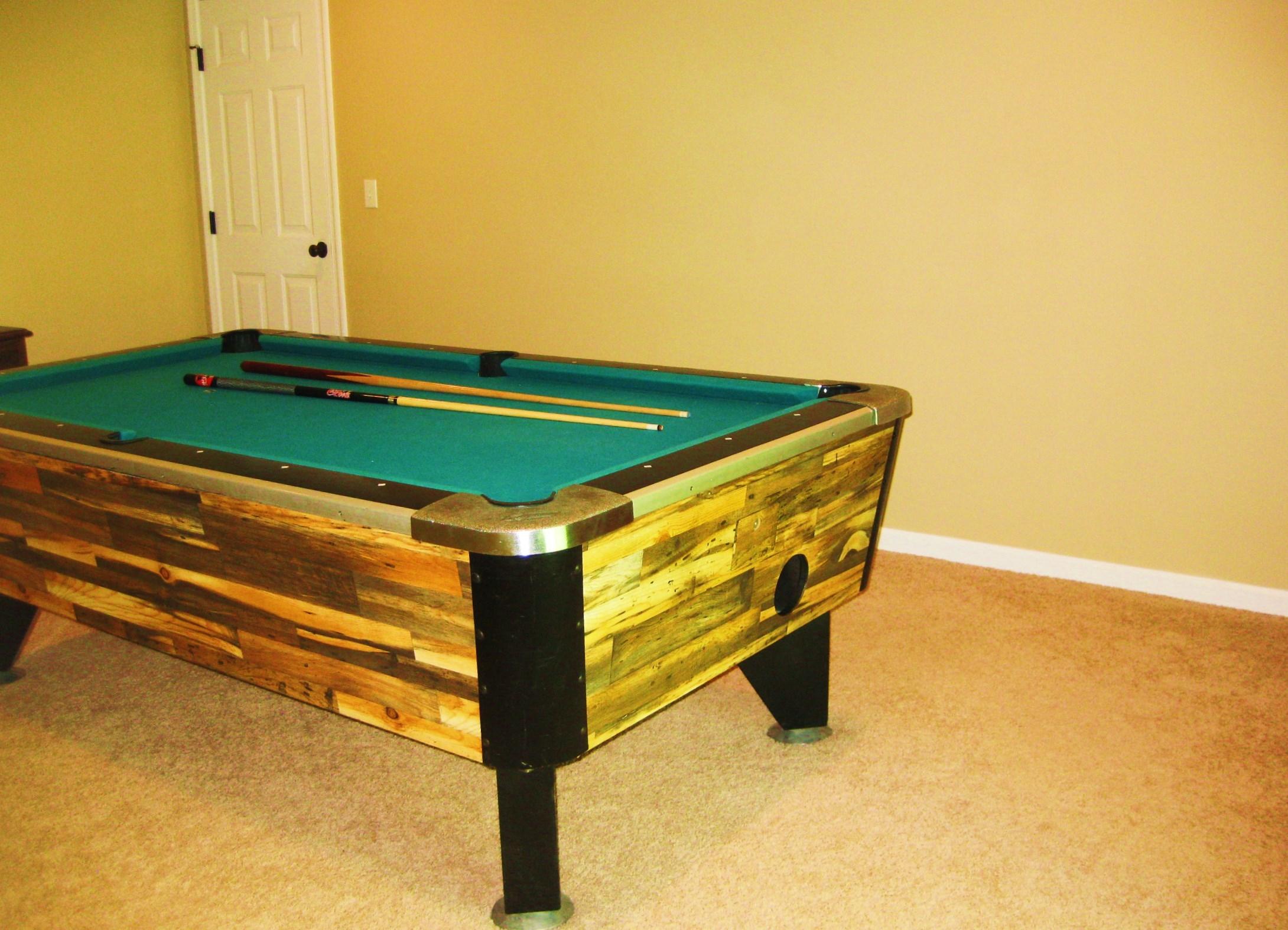 112 Little Creek Road Moneta, VA 24121 - Photo 32 of 90 LL Great Room!