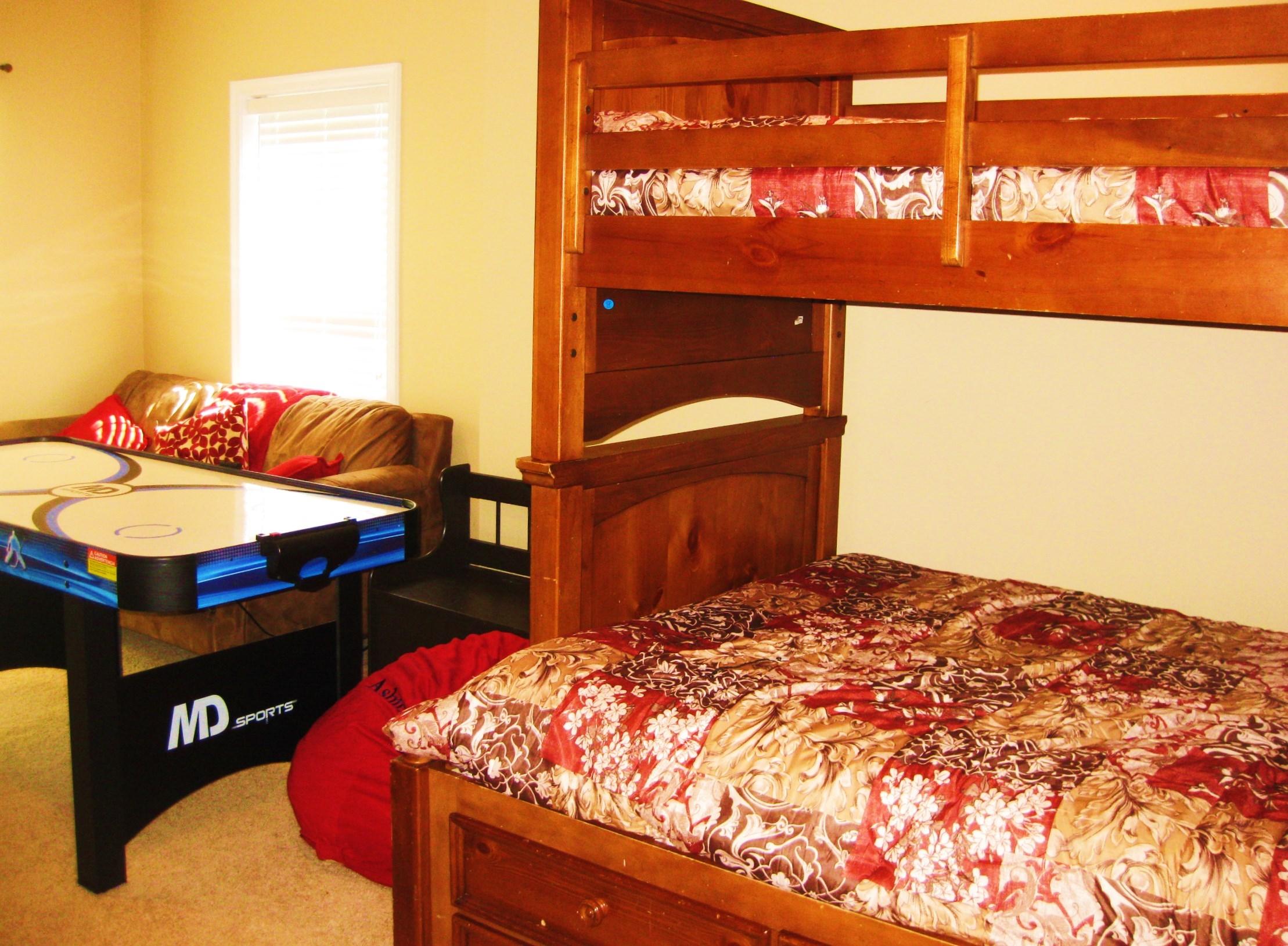 112 Little Creek Road Moneta, VA 24121 - Photo 35 of 90 VIEWS of LL Bonus Rm!