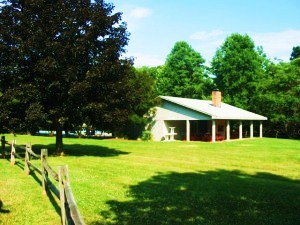 112 Little Creek Road Moneta, VA 24121 - Photo 68 of 90 Pool/ Clubhouse......