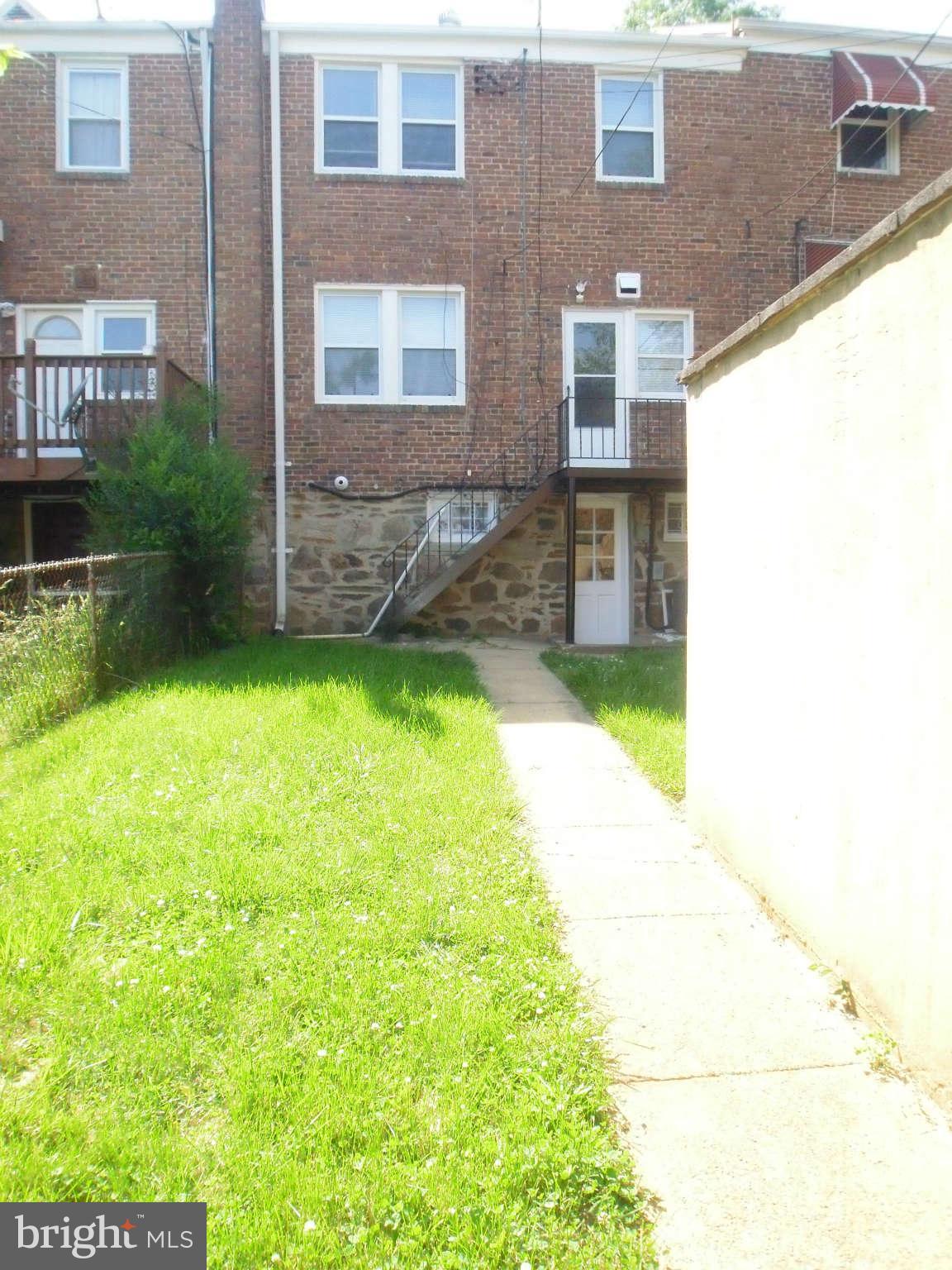 3913 Hilton Road Baltimore, MD 21215 - Photo 20 of 22 Exterior (Rear)