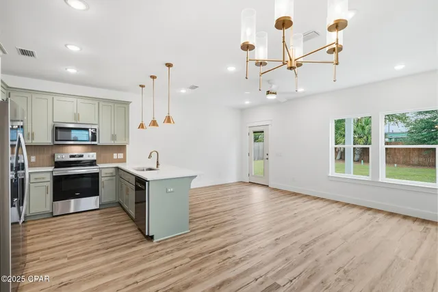 $349,000 | 928 Grace Avenue, Panama City, FL 32401