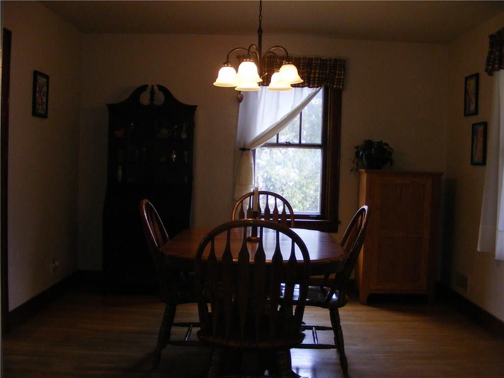 300 West Ingomar Road Pittsburgh, PA 15237 - Photo 5 of 21 Ample space in this dining room for your large family table, along with room for a hutch!