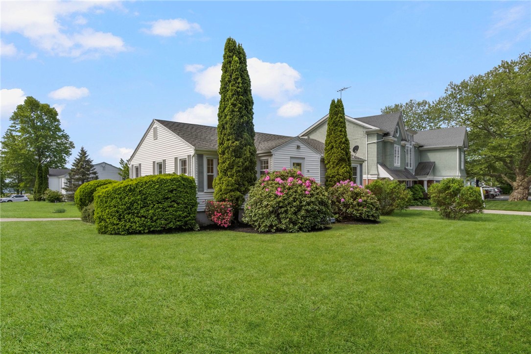 175 Kay Street Newport, RI 02840 - Photo 11 of 47 Gallery Image 11