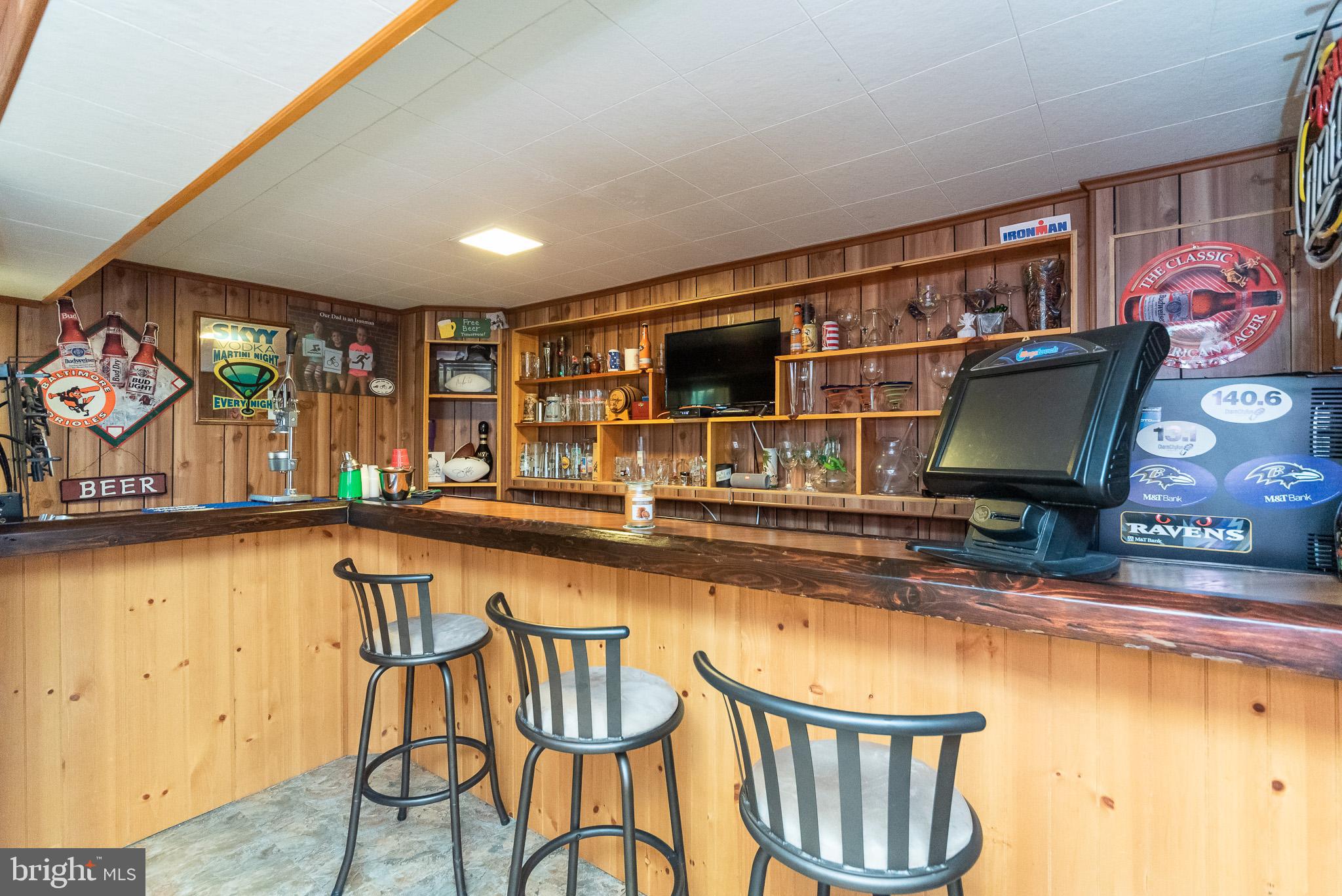 31 Edgemoor Road Lutherville-Timonium, MD 21093 - Photo 42 of 52 Bonus Bar Area