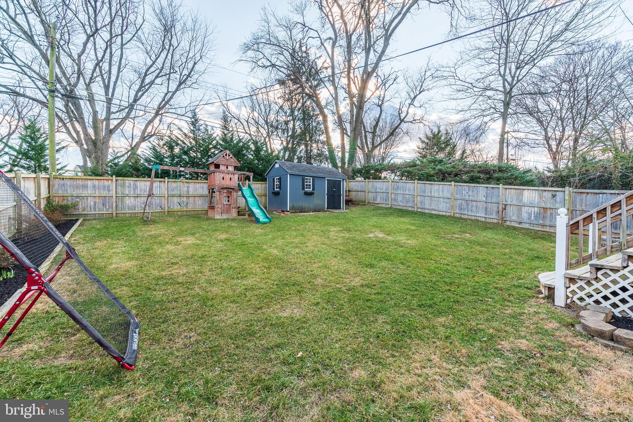 31 Edgemoor Road Lutherville-Timonium, MD 21093 - Photo 46 of 52 Fenced Rear Yard